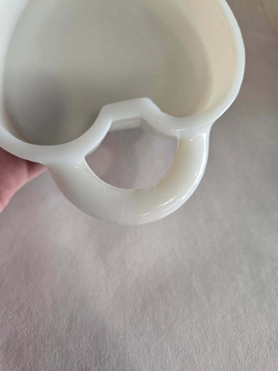 Vintage Milk Glass Trinket Jewelry Box w/ Lid