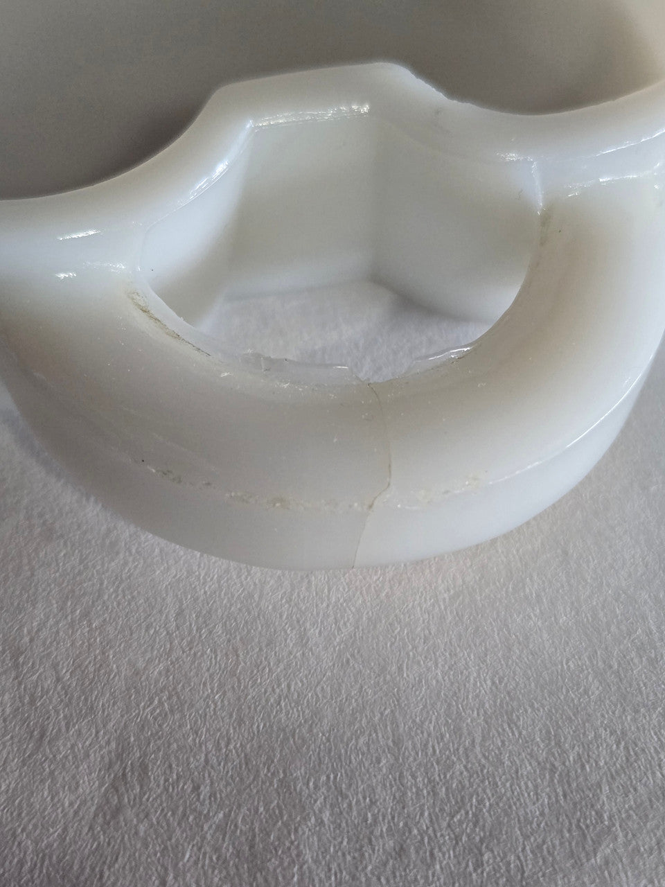 Vintage Milk Glass Trinket Jewelry Box w/ Lid