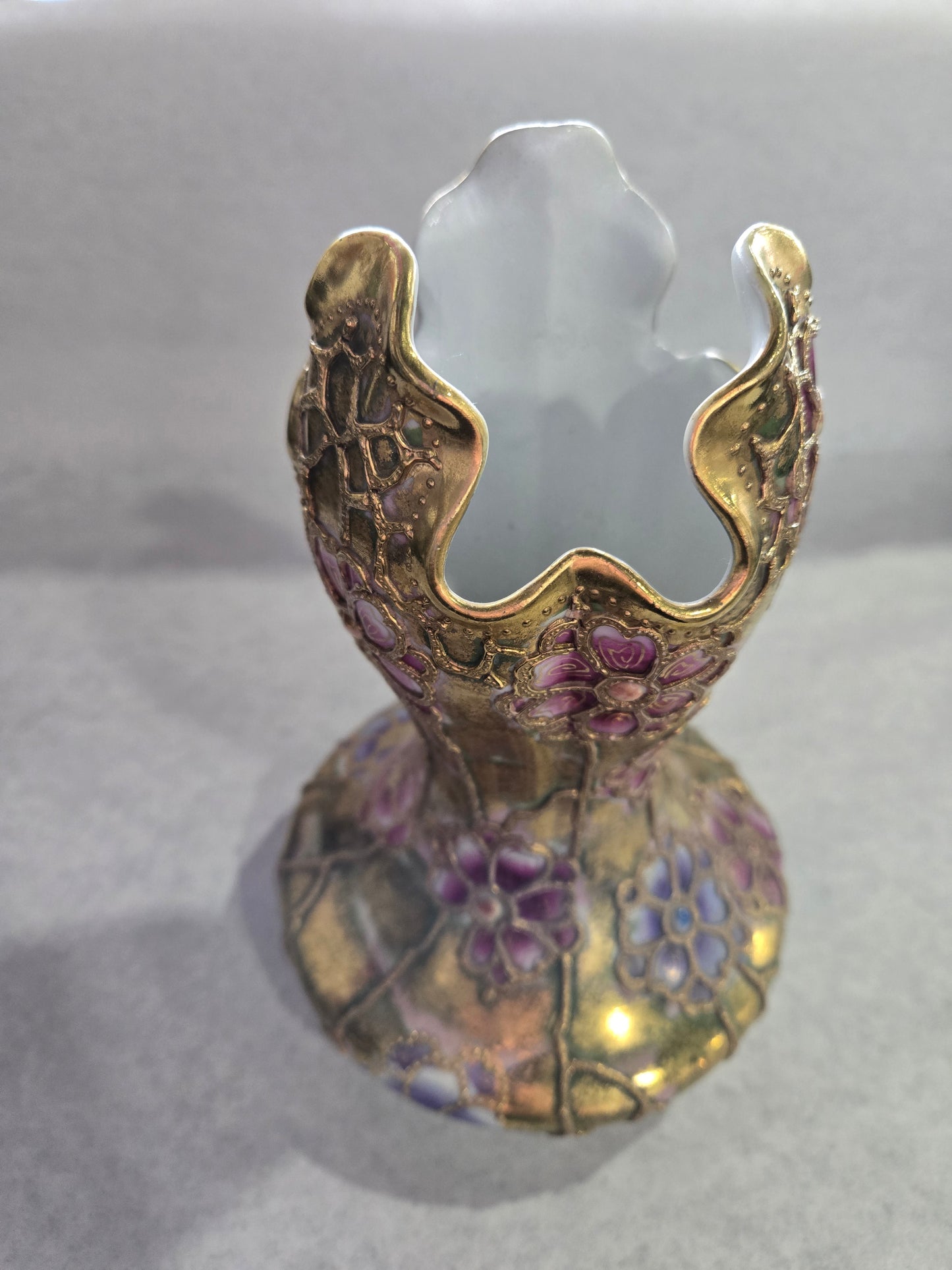 Vintage Nippon Porcelain Vase w/ Hand Painted Raised Flowers