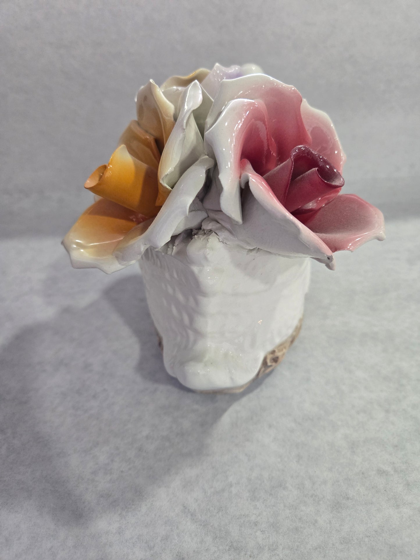Vintage Capodimonte Swan w/ 3 Roses