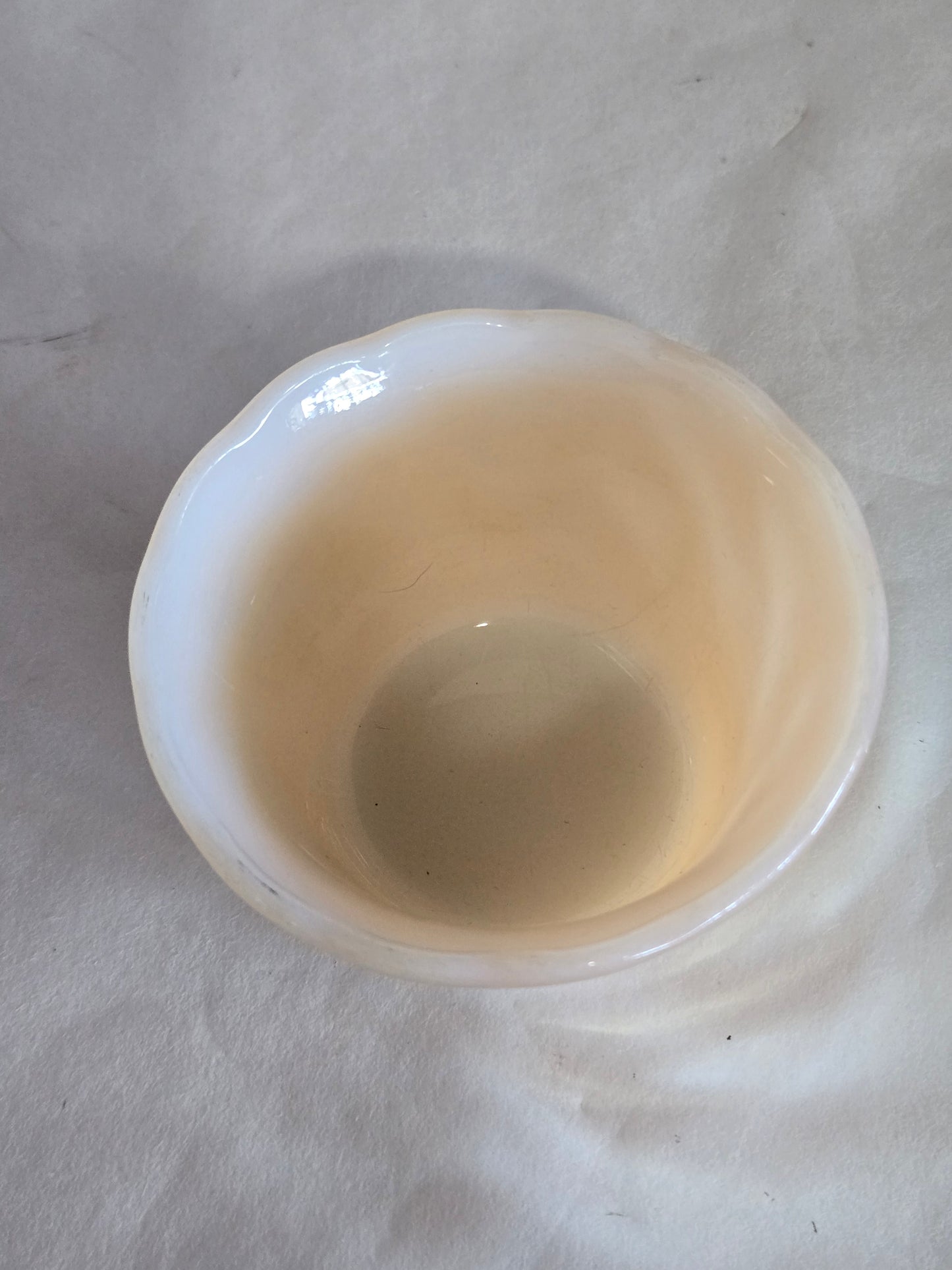 Vintage Fire king Peach luster swirl custard bowl