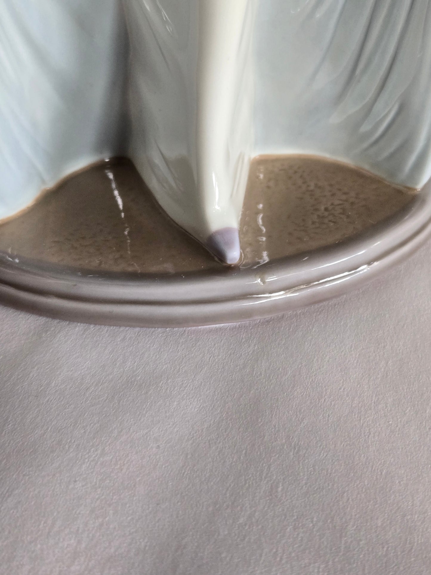 Vintage Lladro Porcelain Lady in a Hat & Flowing Gown