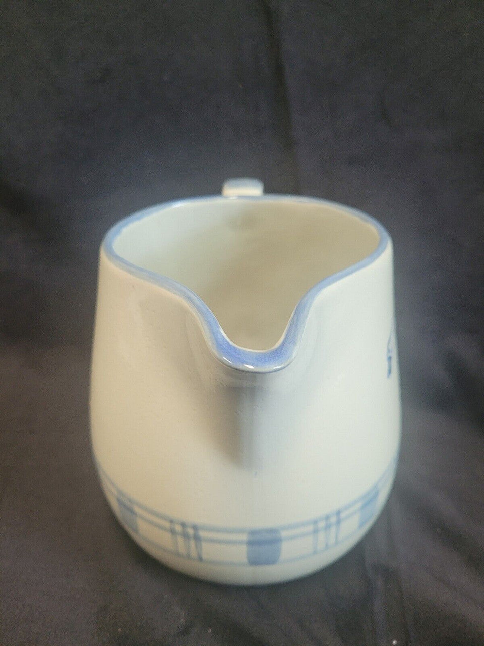 Louisville Stoneware Pitcher Gray / Blue -Gaggle of Geese
