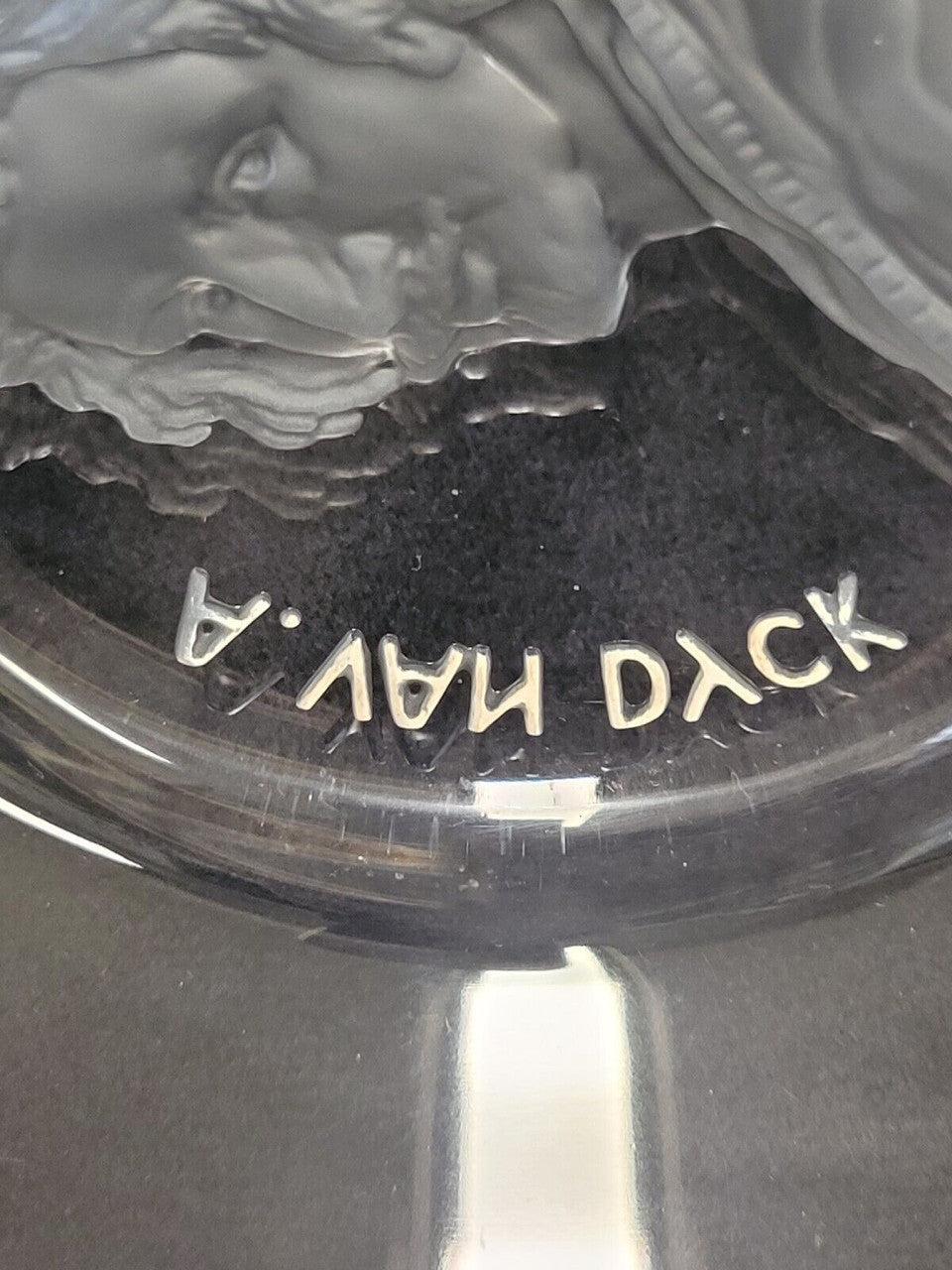 Val St Lambert Belgium Depose A. Van Dyck