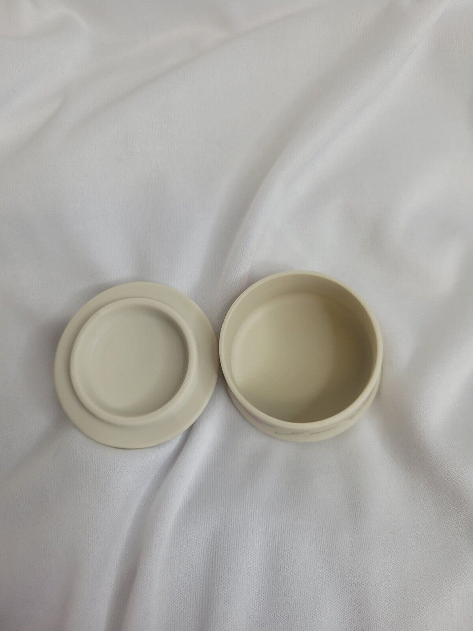 Lefton Antique Ivory Colored Hand Painted Trinket Box