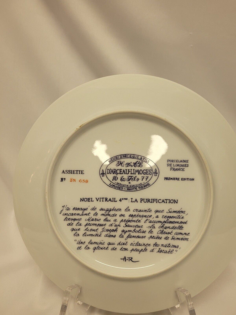 Noel Vitrail Plate Collection set of 6 D"Arceau Limoges France