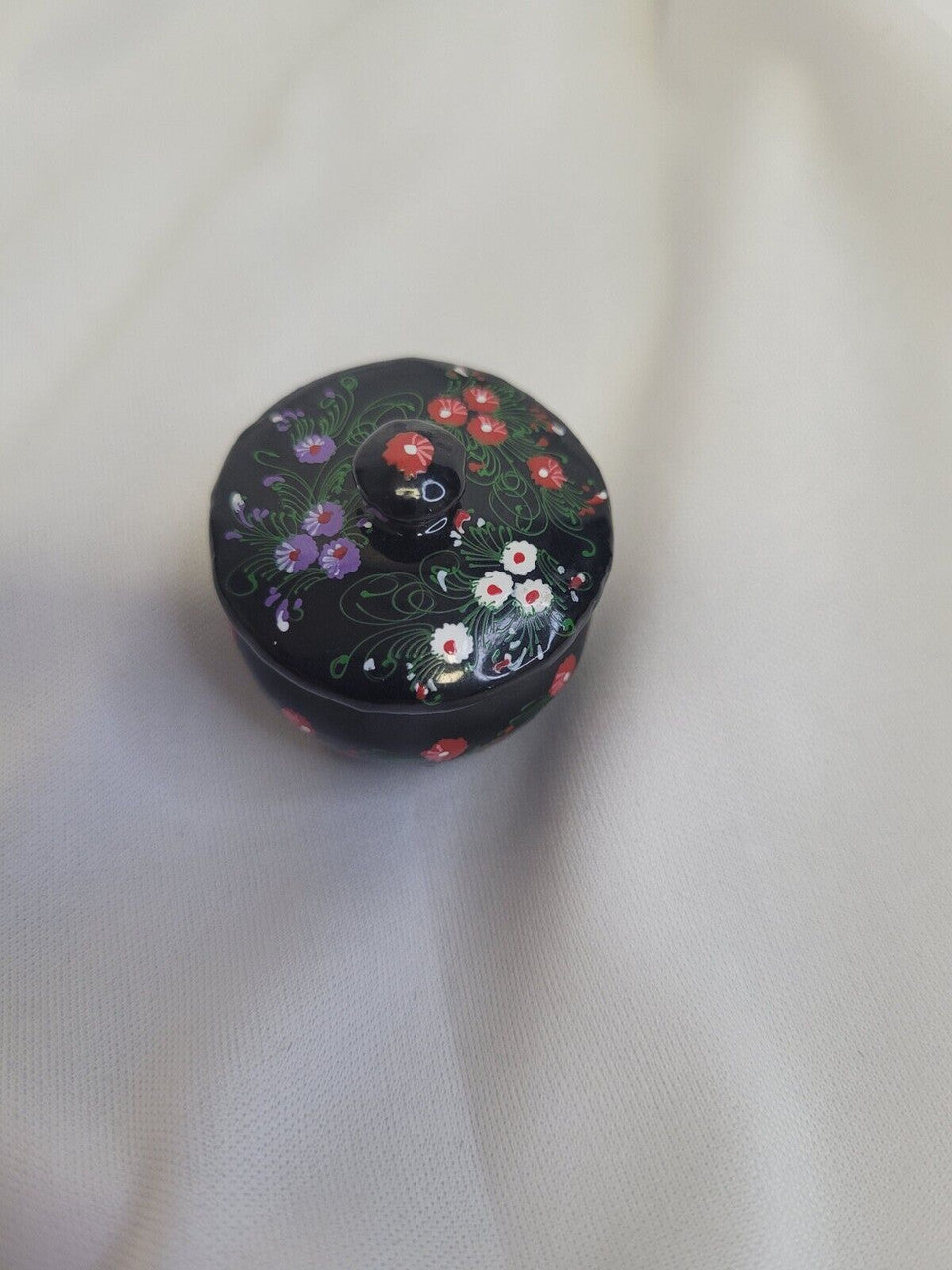 Plastic Black Pot Floral Trinket Box