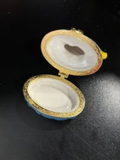 Vintage Porcelain Hinged Tropical Fish Trinket Box