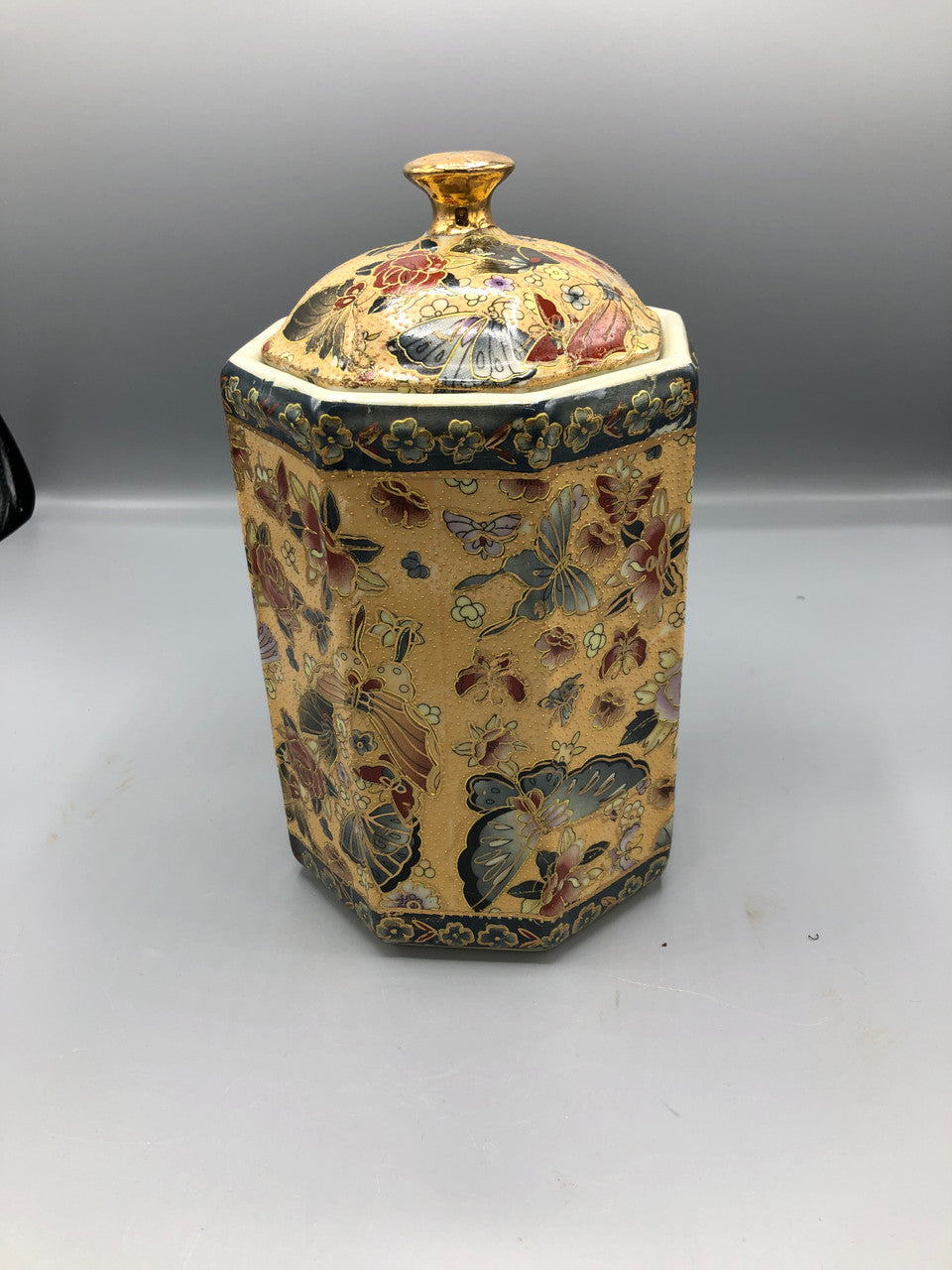 Chinoiserie Octagon Butterfly Canister Jar