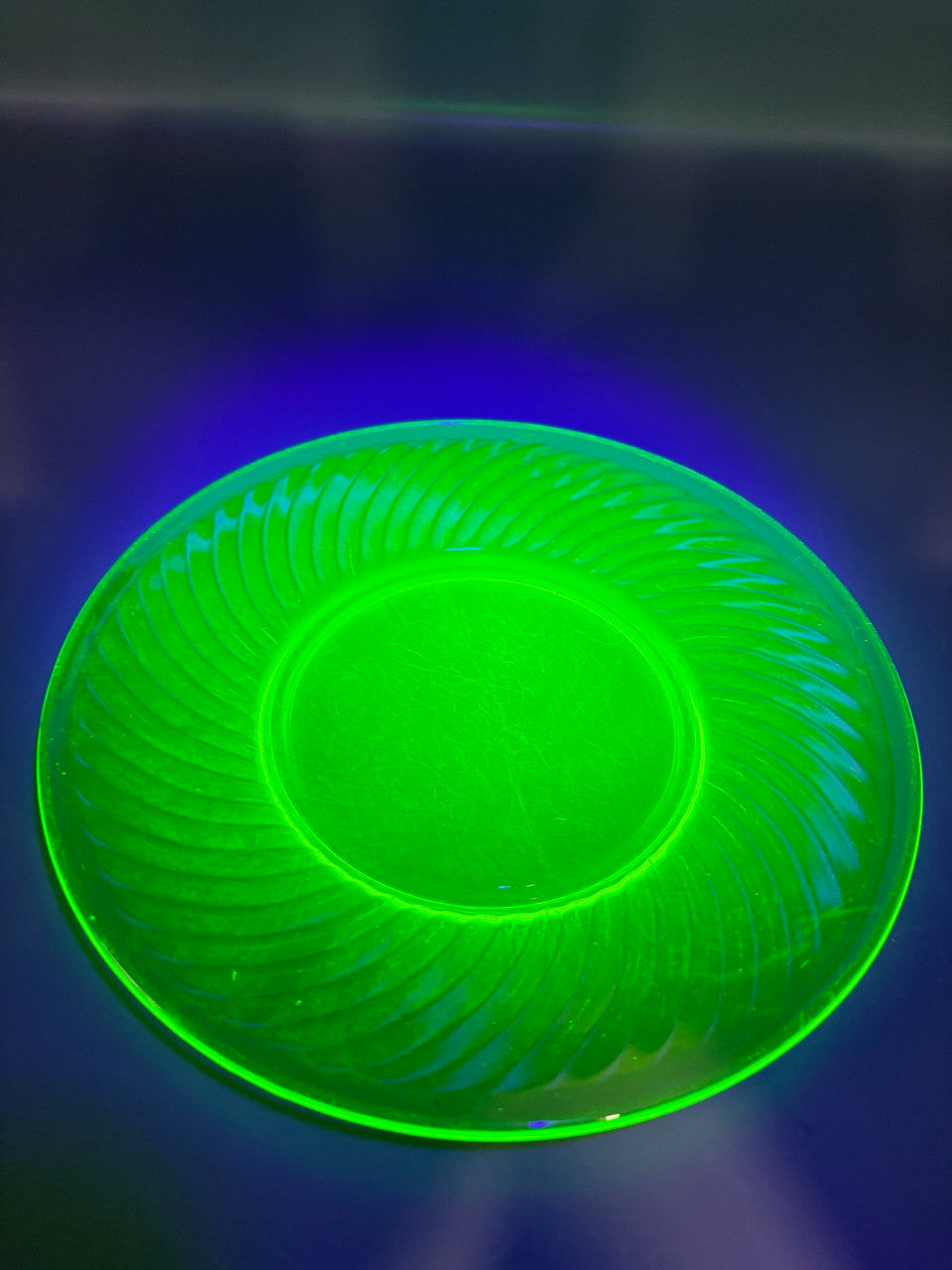 Uranium green plate
