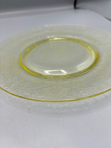 Yellow Florentine depression glass salad plate