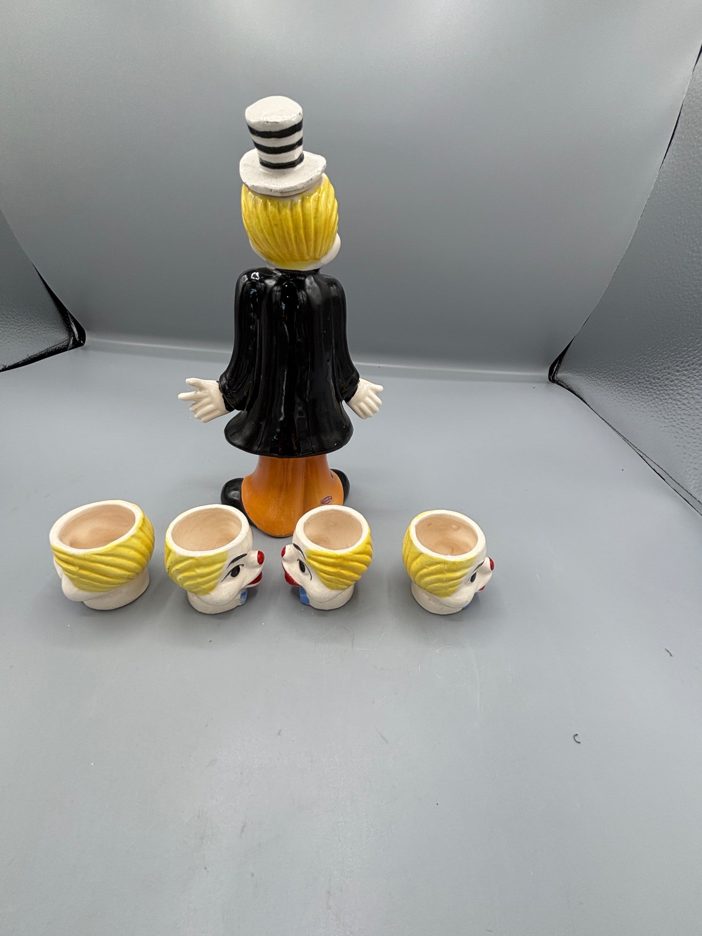 Vintage Clown decanter & 4 cups