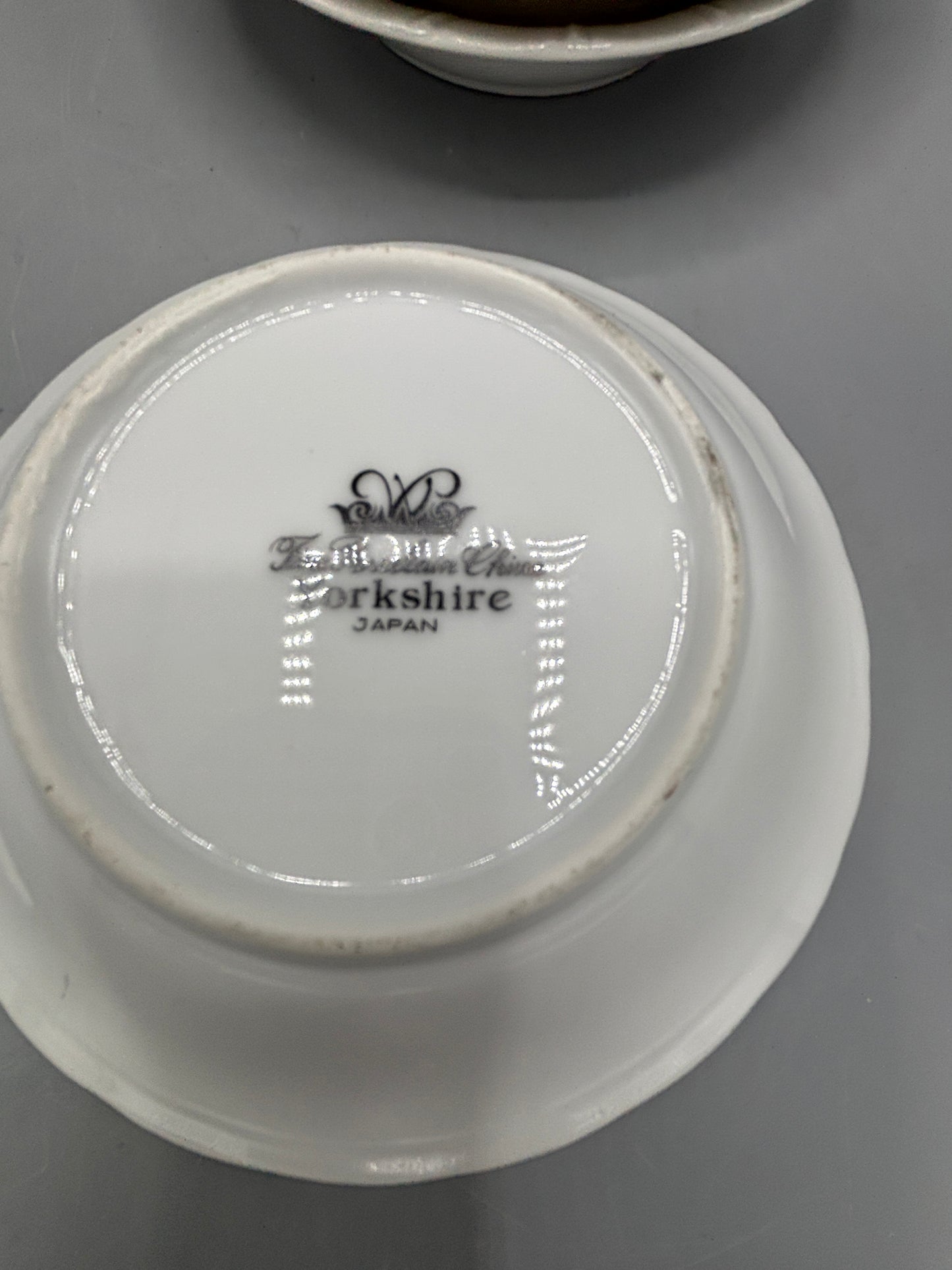 White fluted Yorkshire bowls