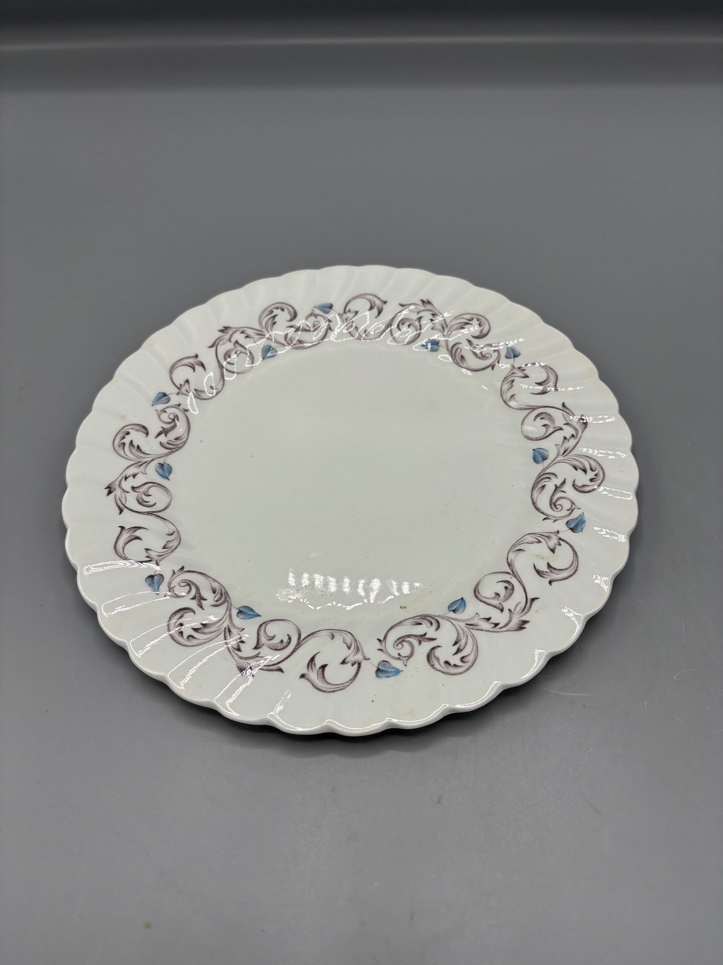 Vintage Johnson Brothers Encore salad plate