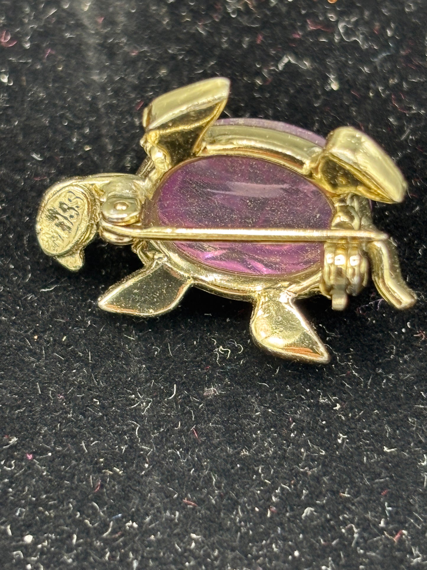 Vintage Weiss purple brooch