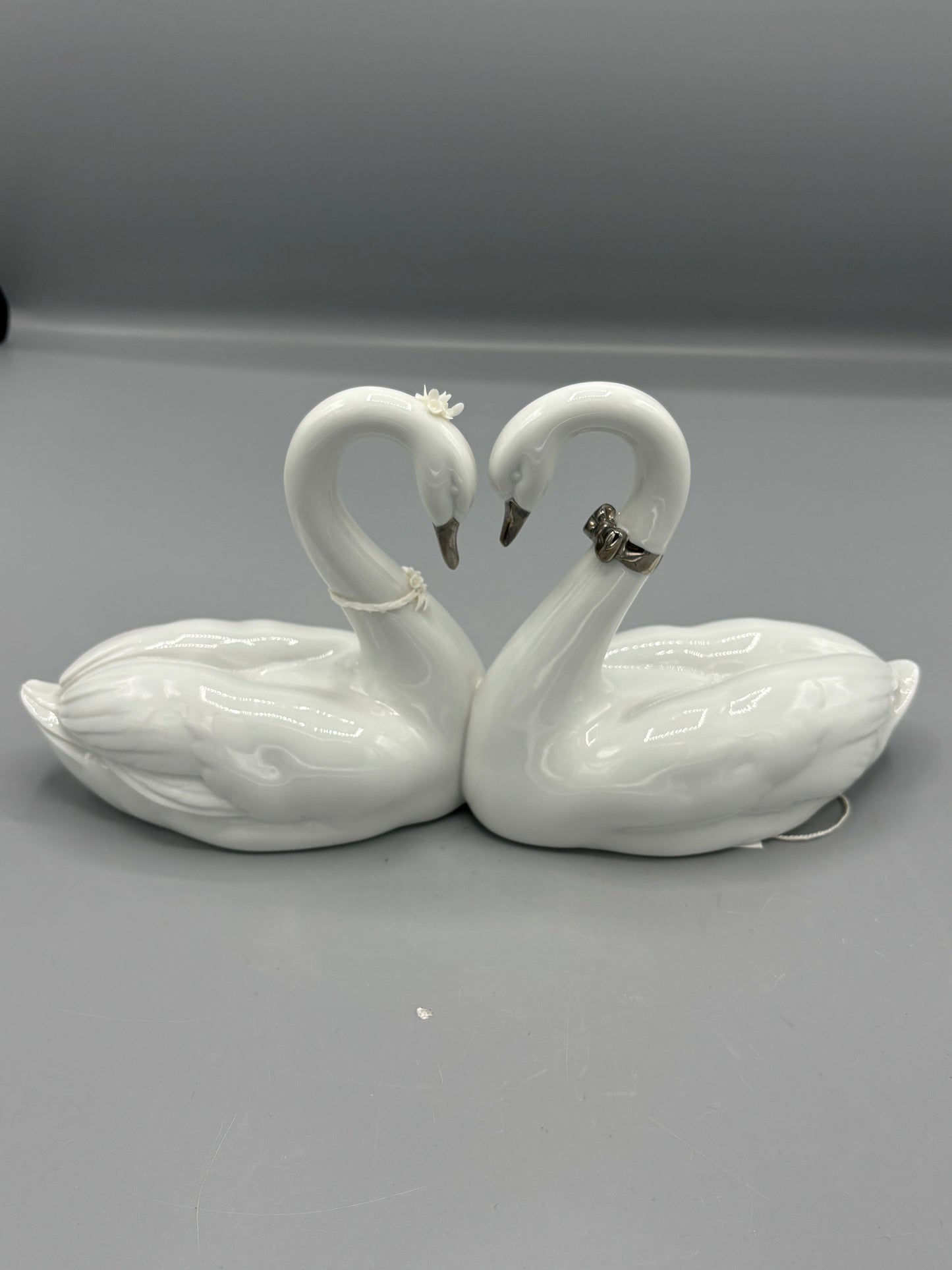 Lladro 2 Swan statue