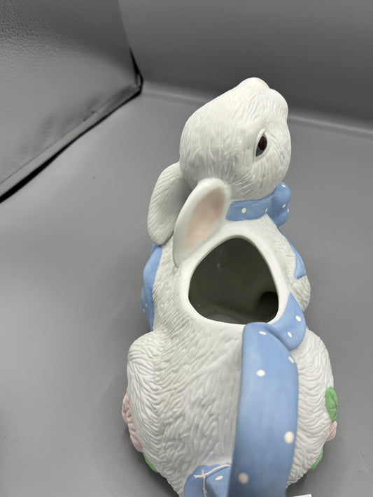 Vintage Fitz & Floyd bunny pitcher