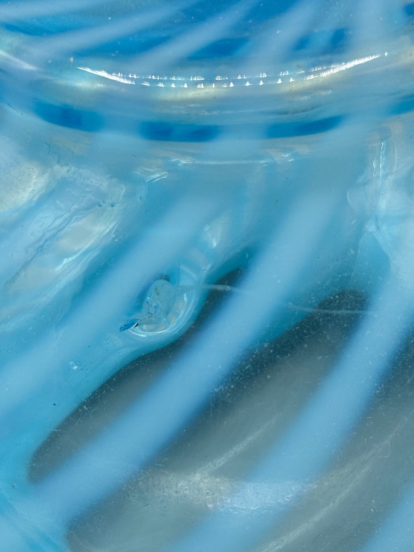 Fenton opalescent blue & white swirl optic glass vase