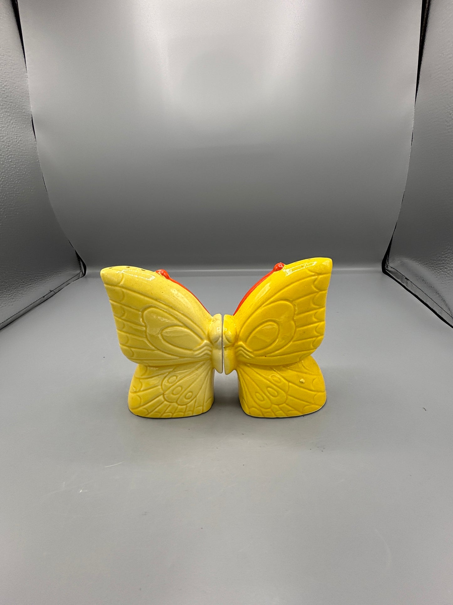 Vintage yellow & orange butterfly S & P