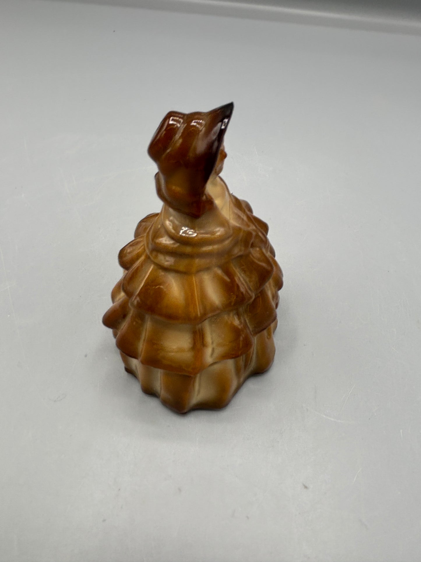 Vintage Boyd glass figurine "Louise" Brown Slag