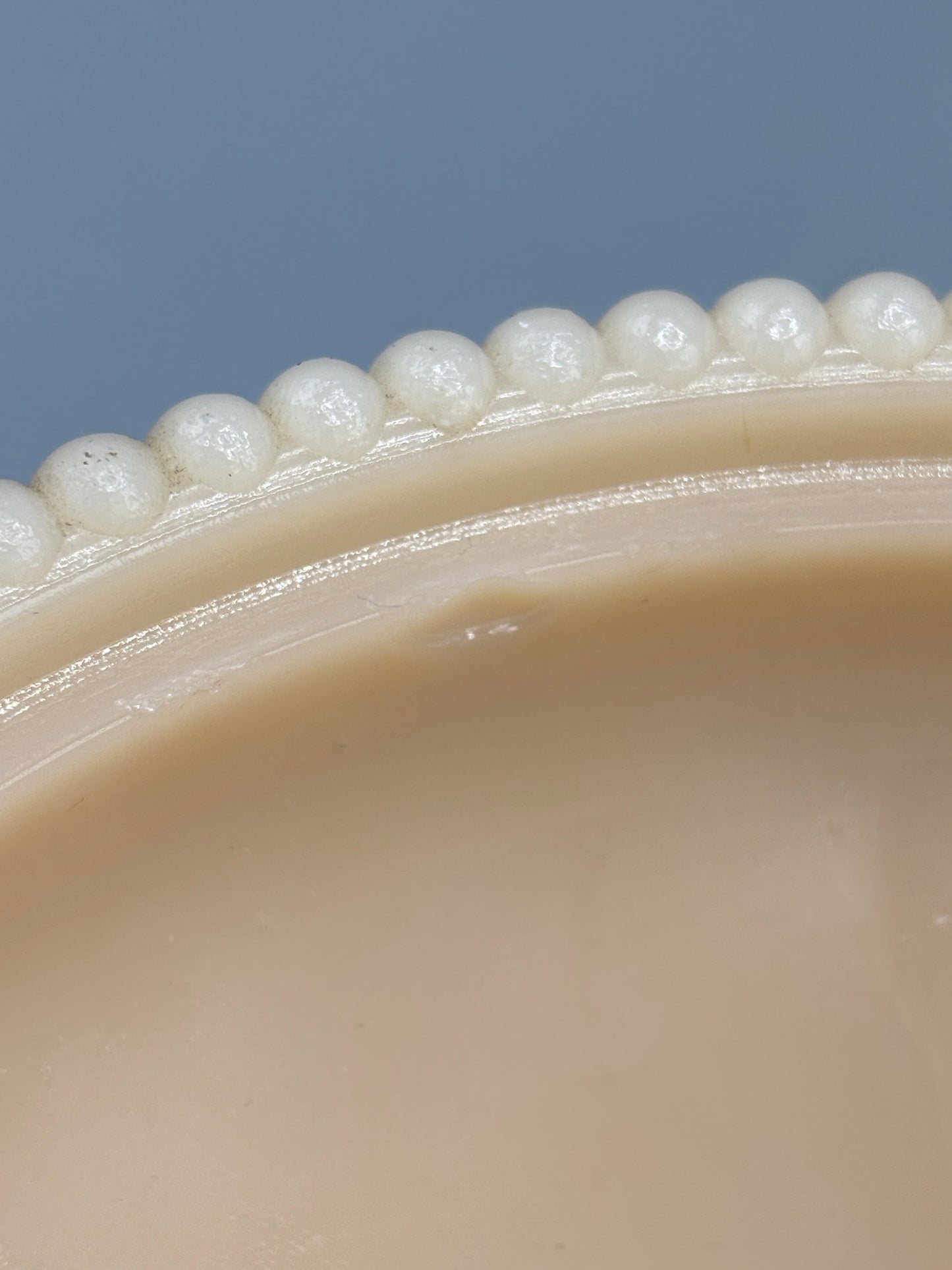 Vintage Westmorland Argonaut shell covered candy dish