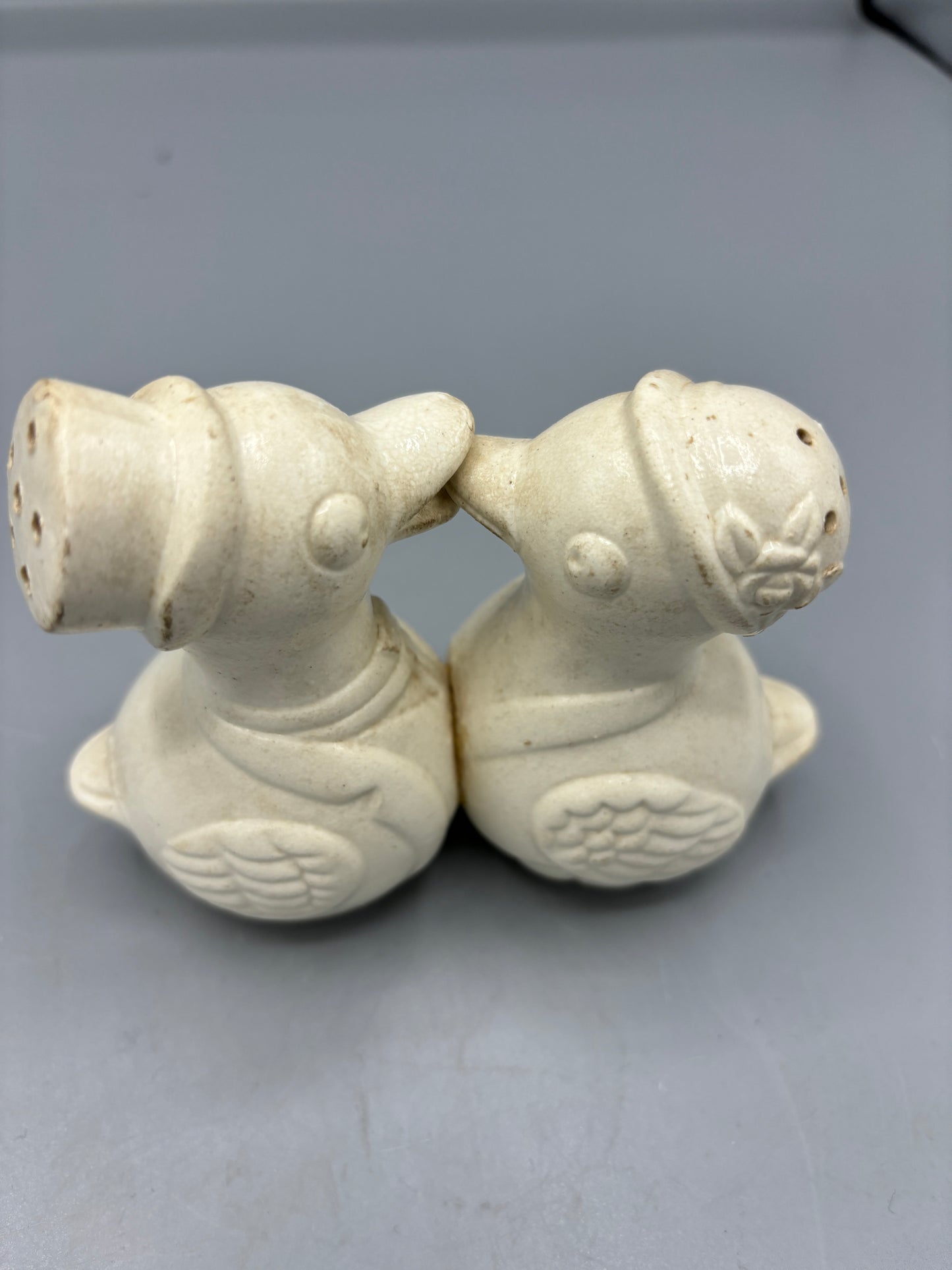 Kissing duck salt & pepper