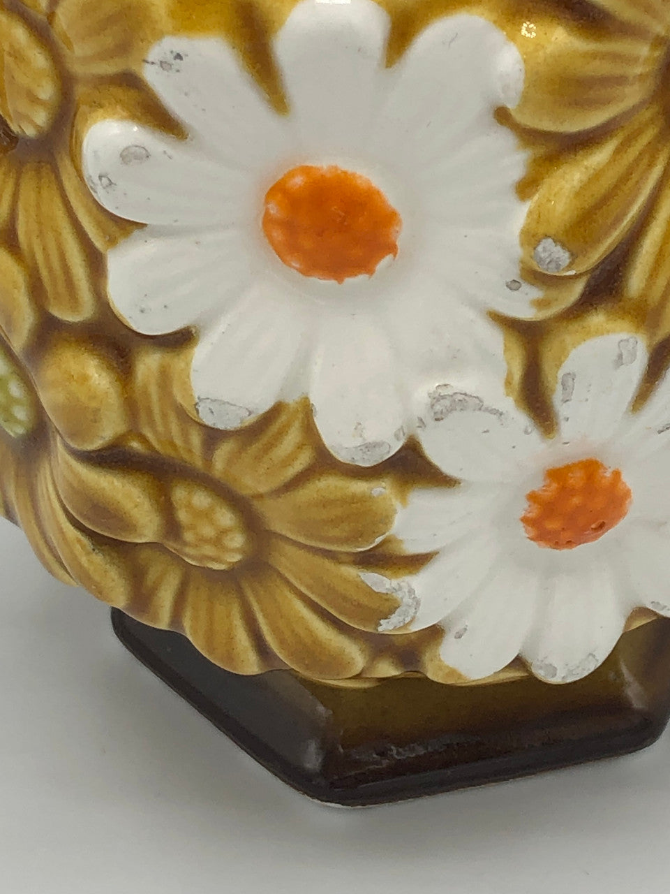 Vintage Fred Roberts Daisey Creamer