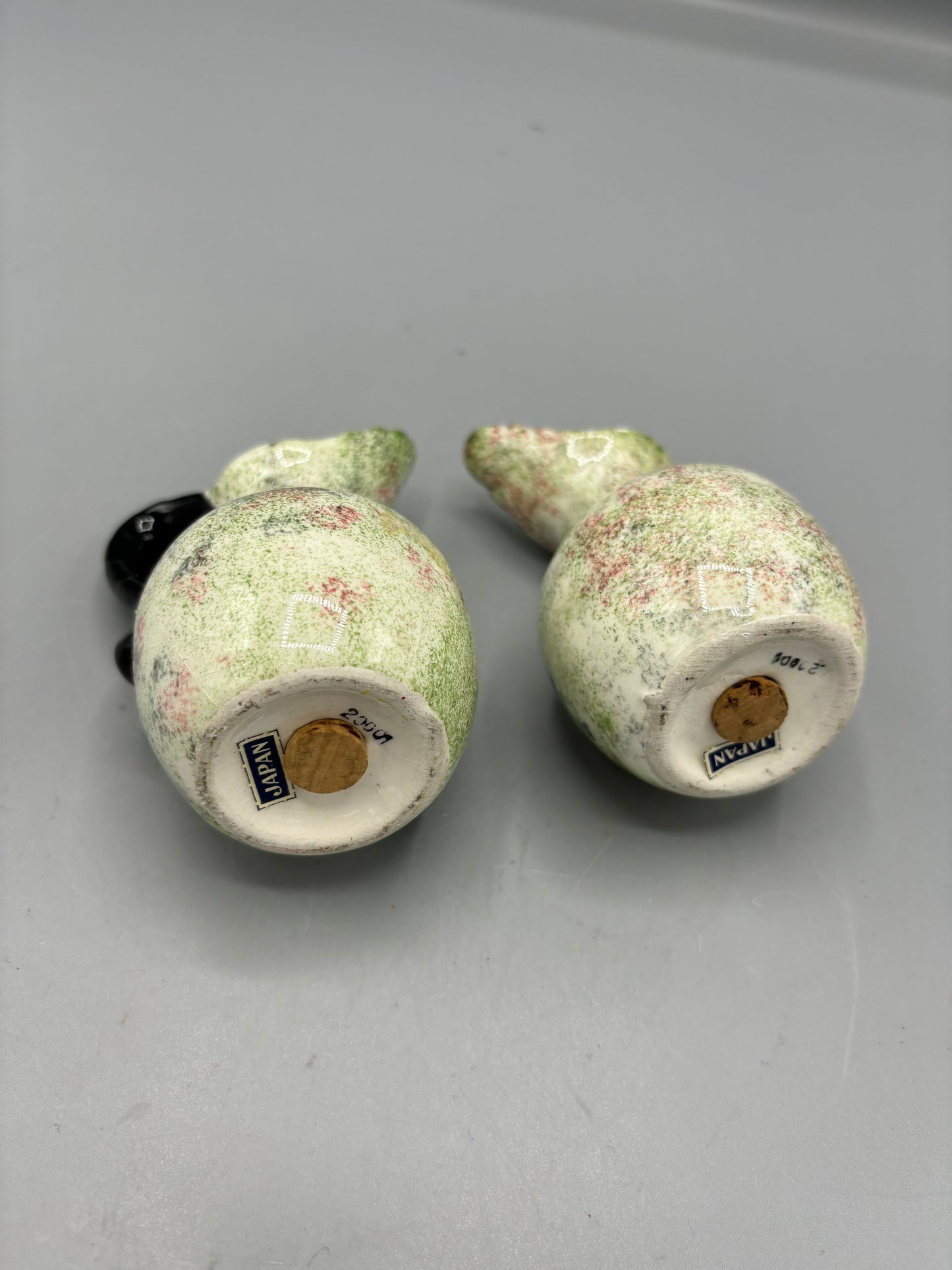 Green Pitcher salt & pepper