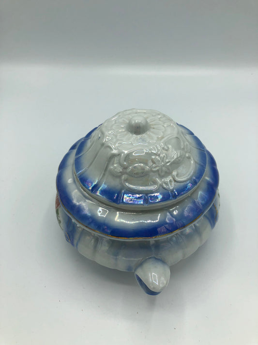 Flower Luster dish blue & white