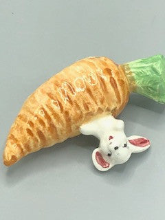 Mid Century Carrot & bunny shakers