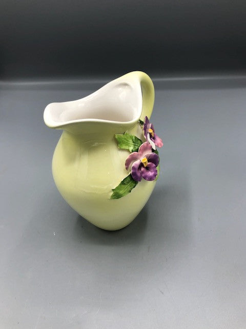 Ceramic mini pitcher with flowers