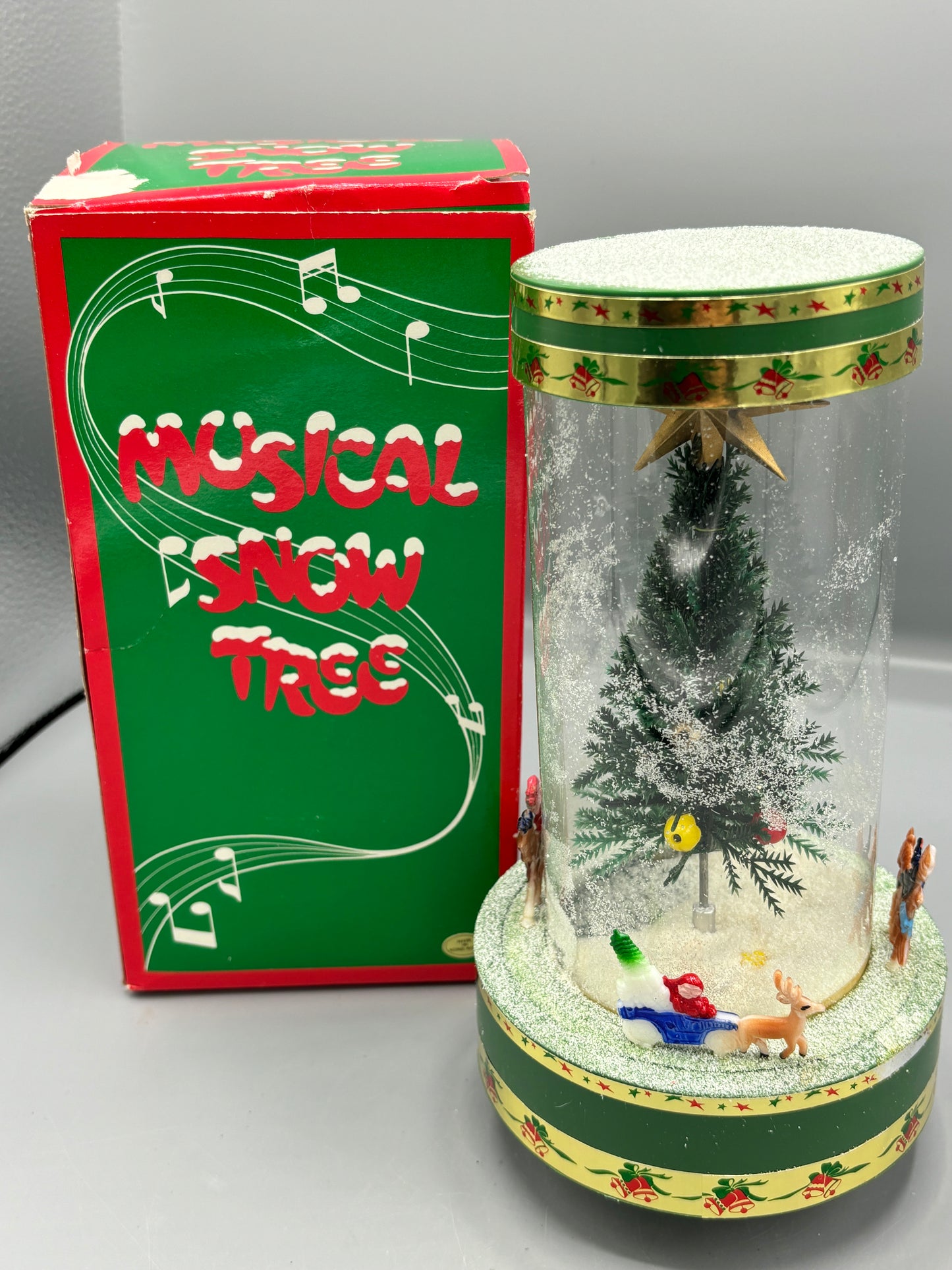 Retro falling snow musical xmas with box