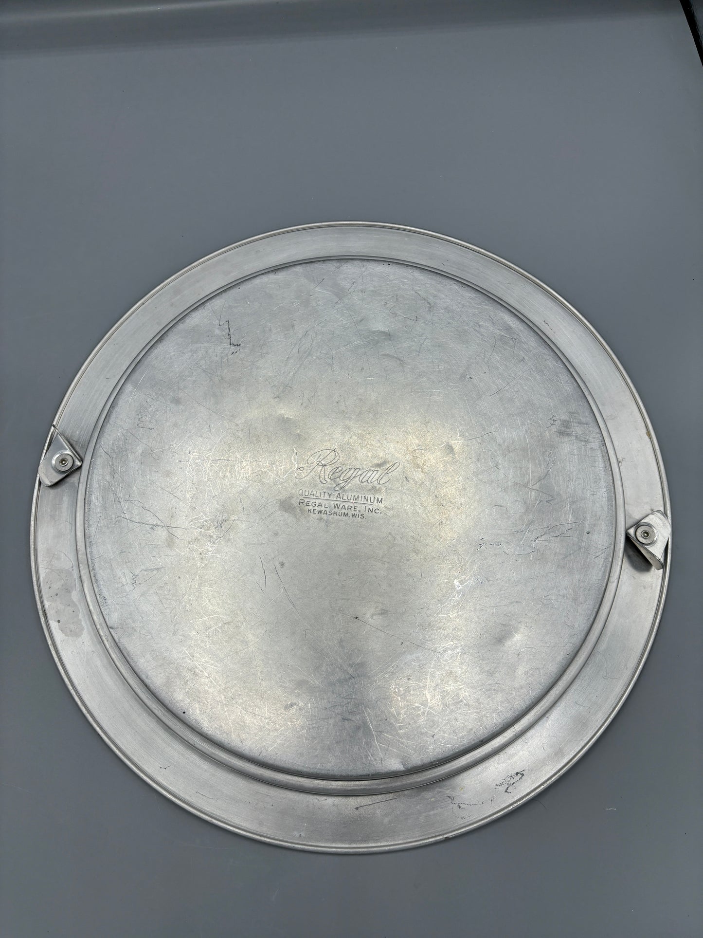 Vintage Regal Ware Aluminum Cake Carrier