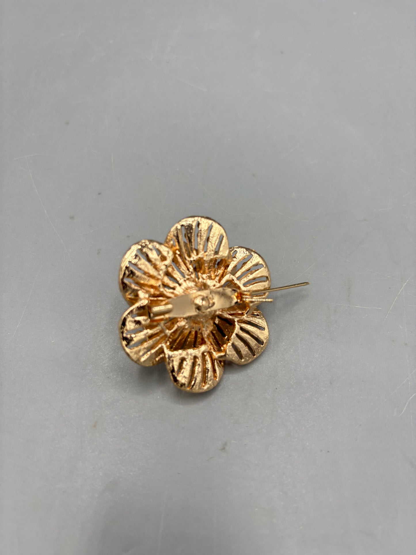 Rare gold faux pearl rhinestone brooch
