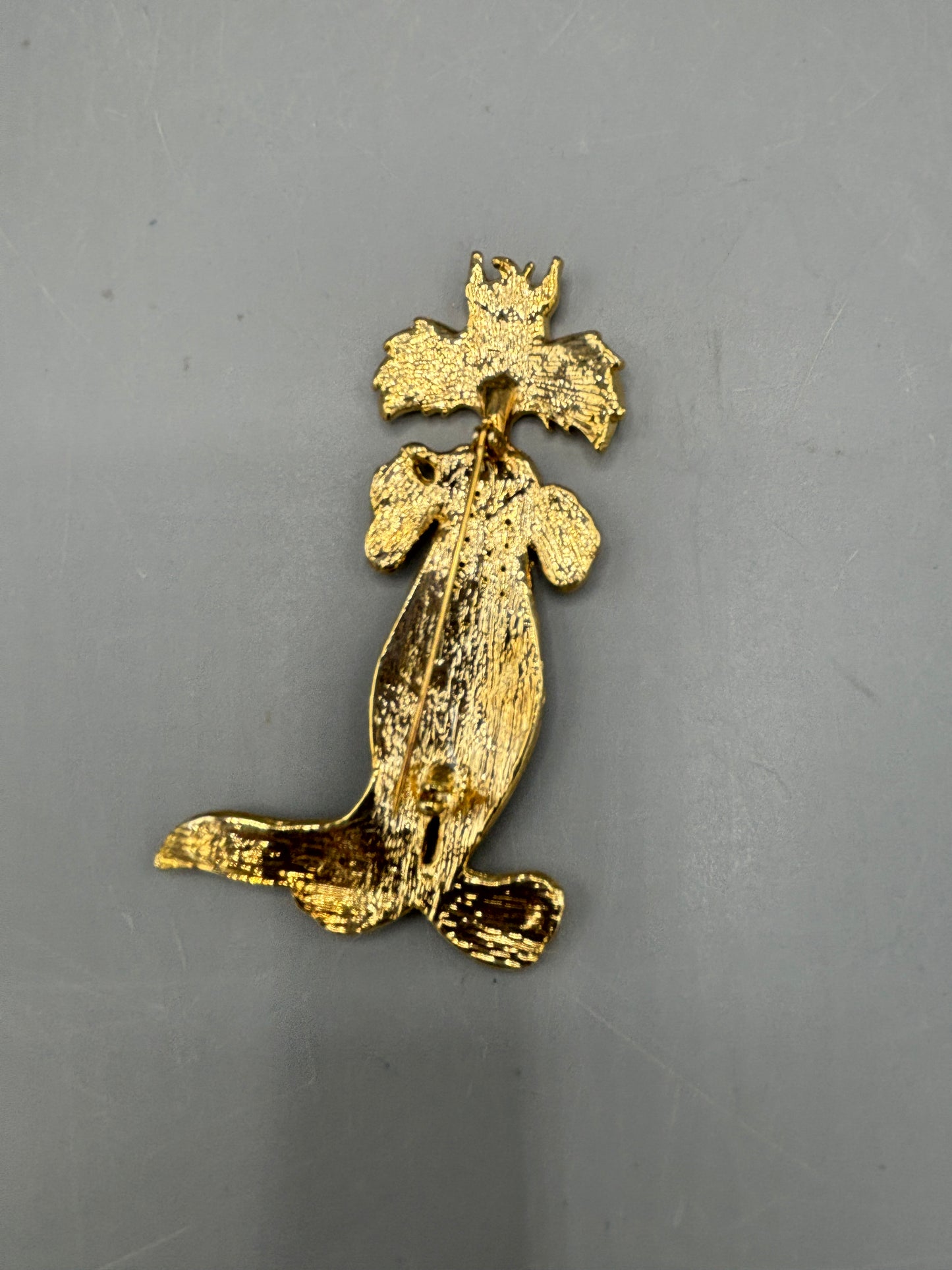 Warner Brothers Sylvester the cat full body brooch