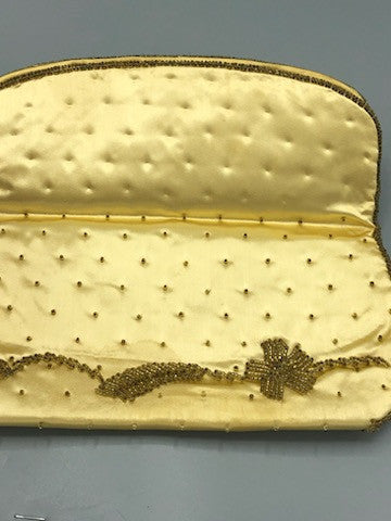 Vintage Sharenee gold clutch purse