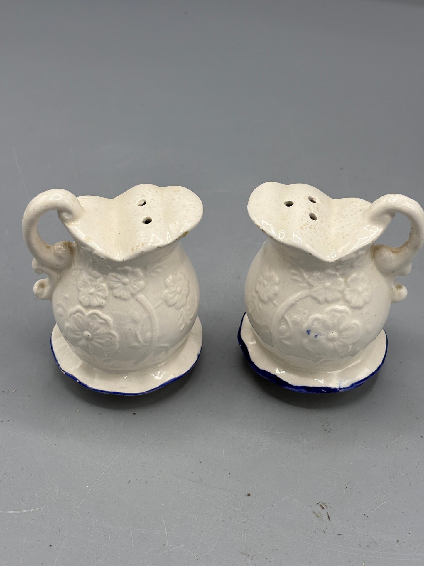Vintage Ceramic Blue & White flower