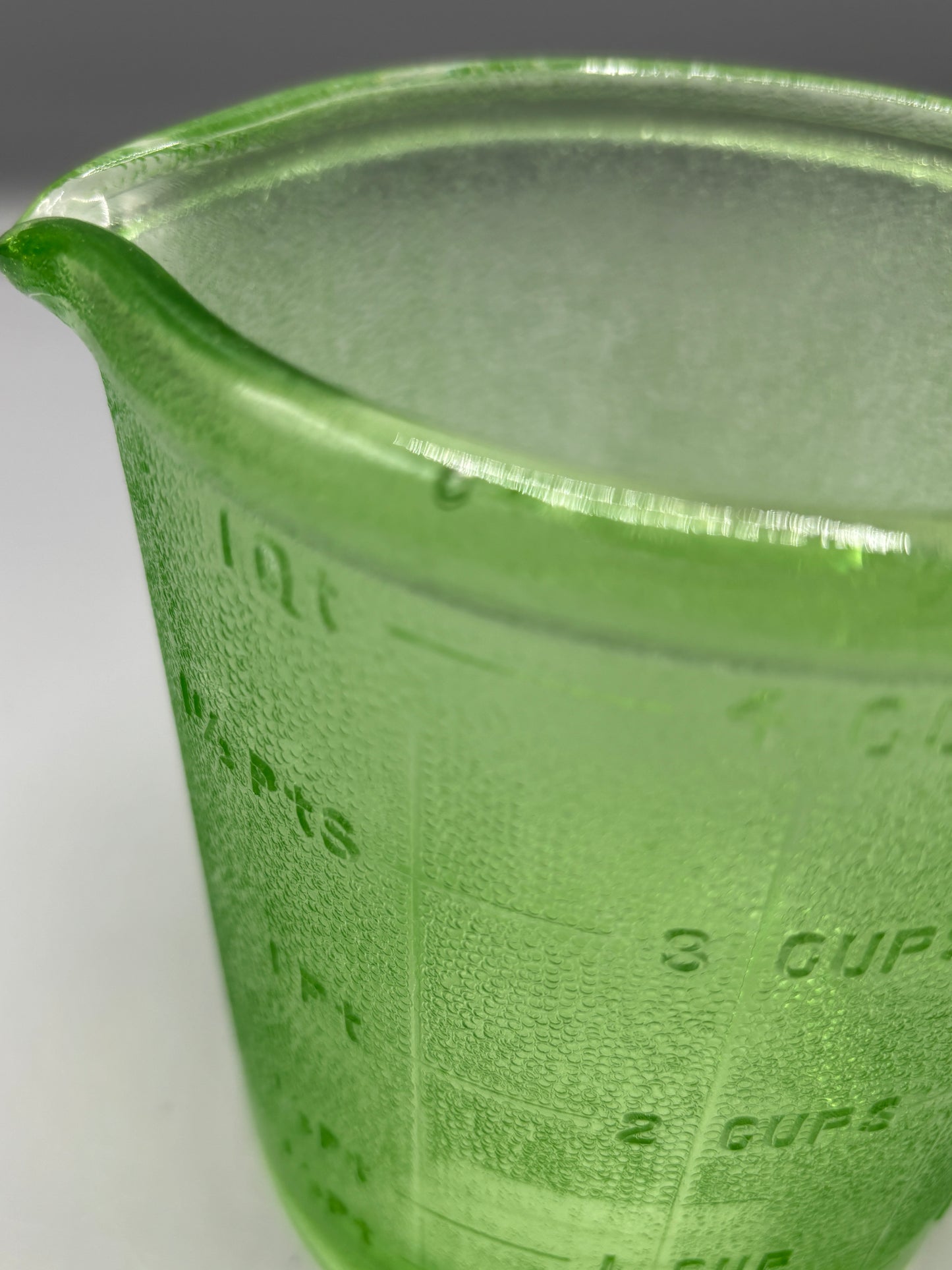 Depression green 4 cup measuring cup