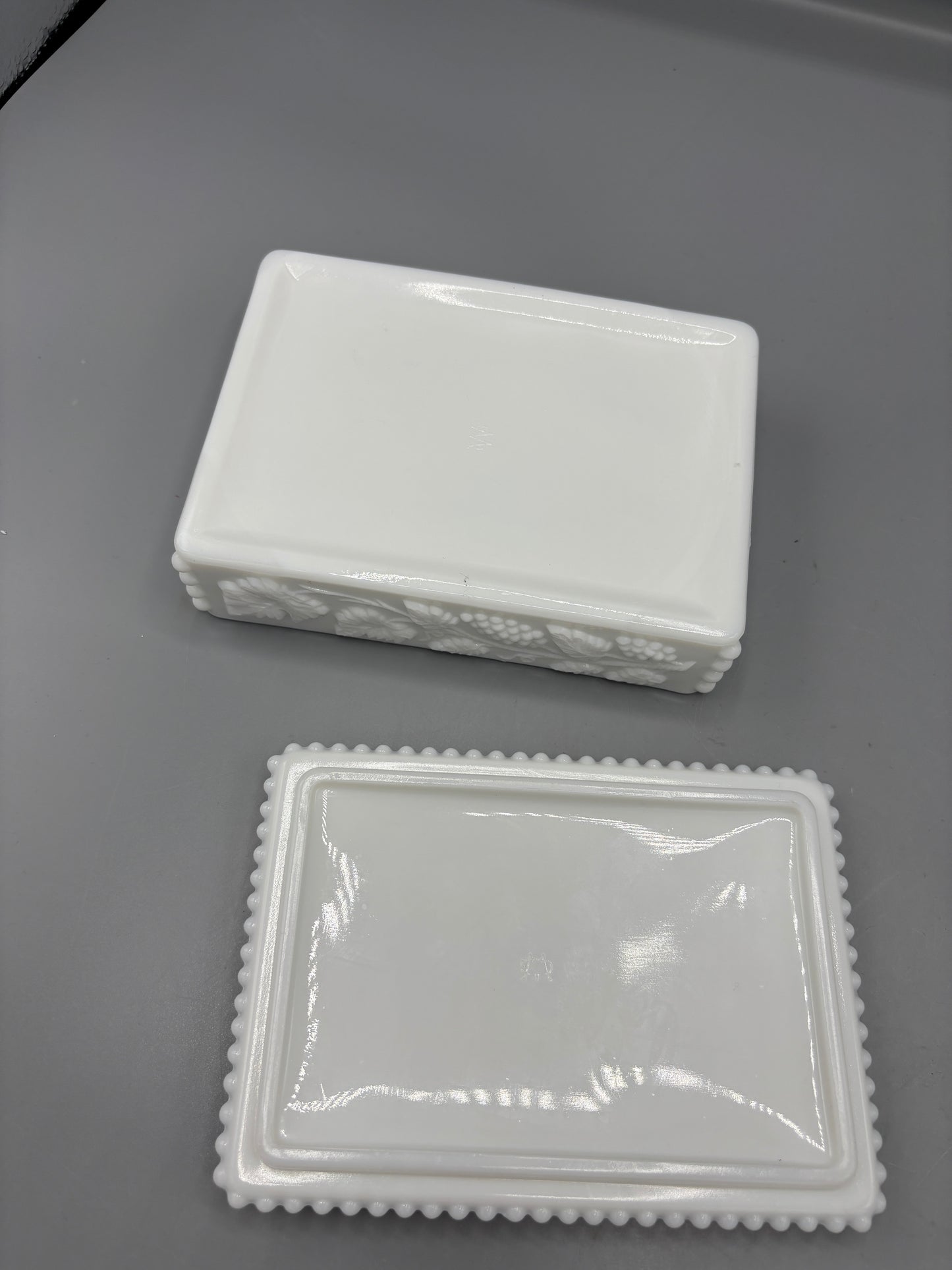 Westmoreland beaded Milk glass grape cigarette box