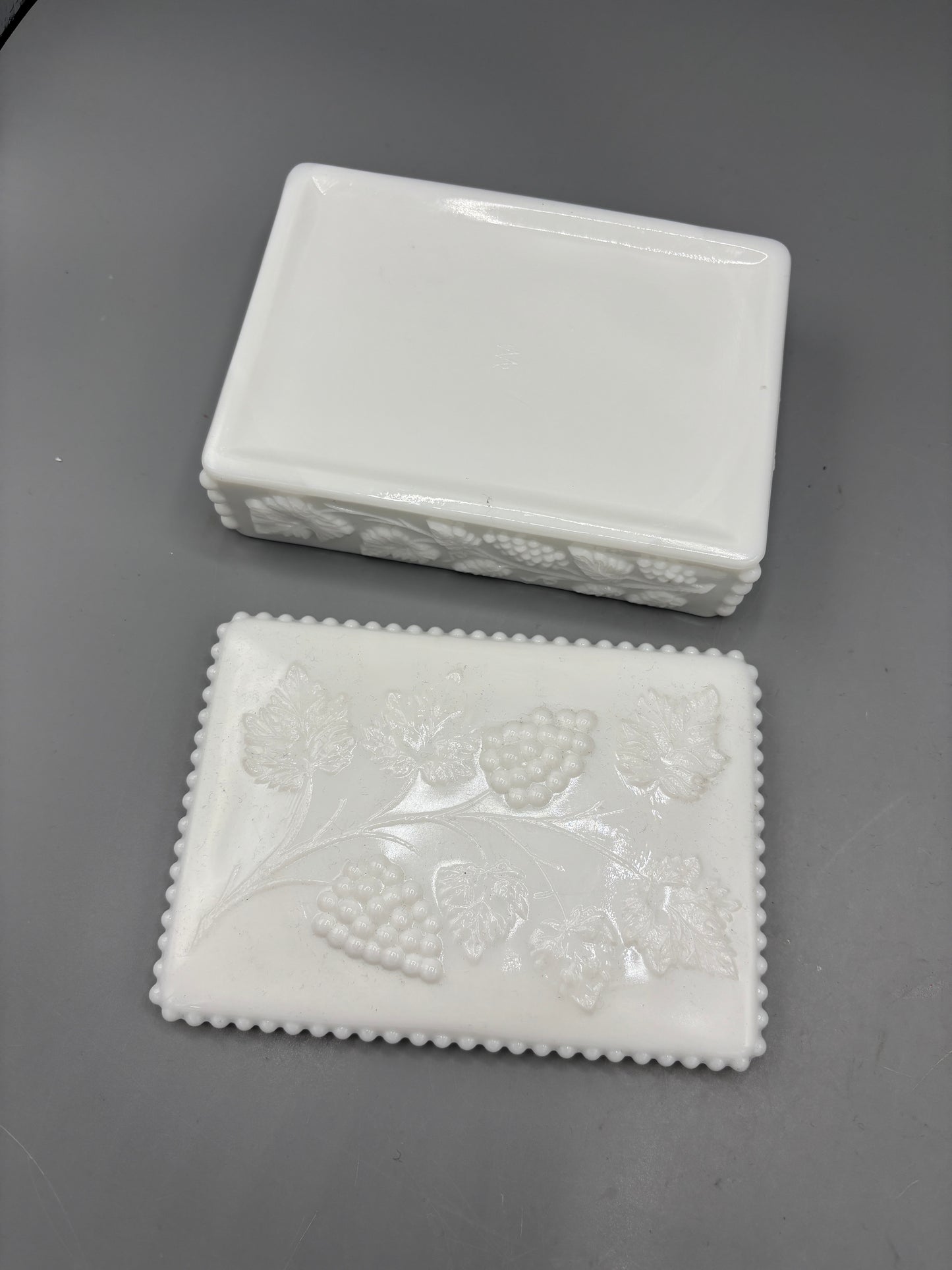 Westmoreland beaded Milk glass grape cigarette box