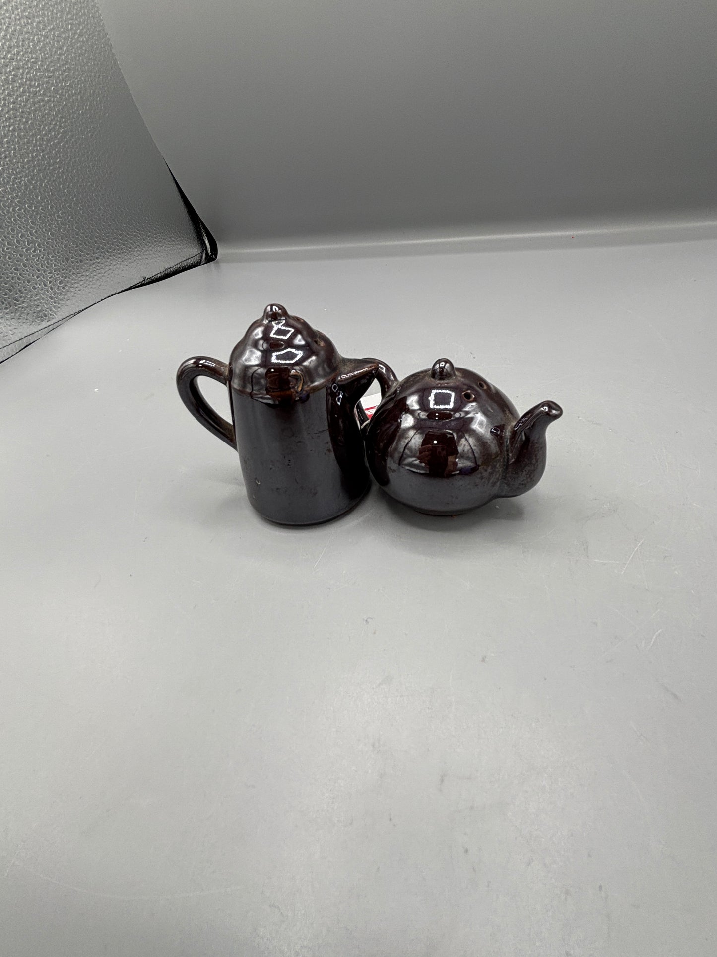 Teapot & Coffee pot Salt & Peppers