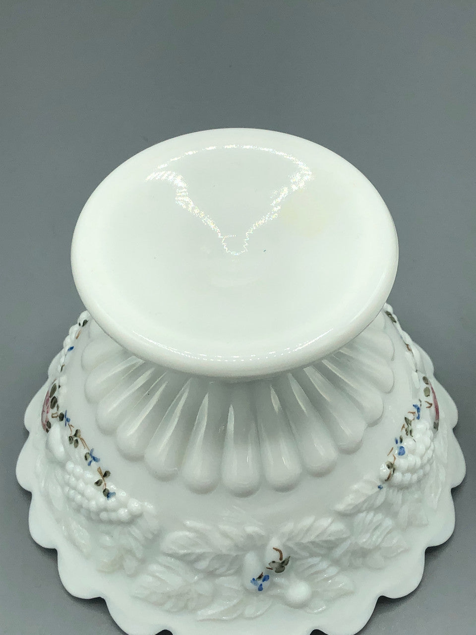 Westmoreland hand painted roses & bows round candy dish