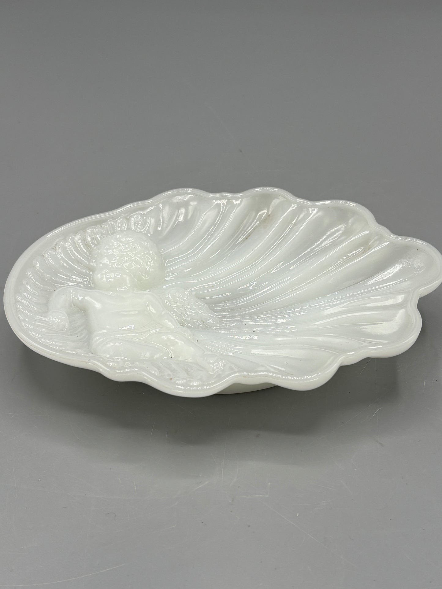 Vintage Avon Cherub Angel Soap Dish