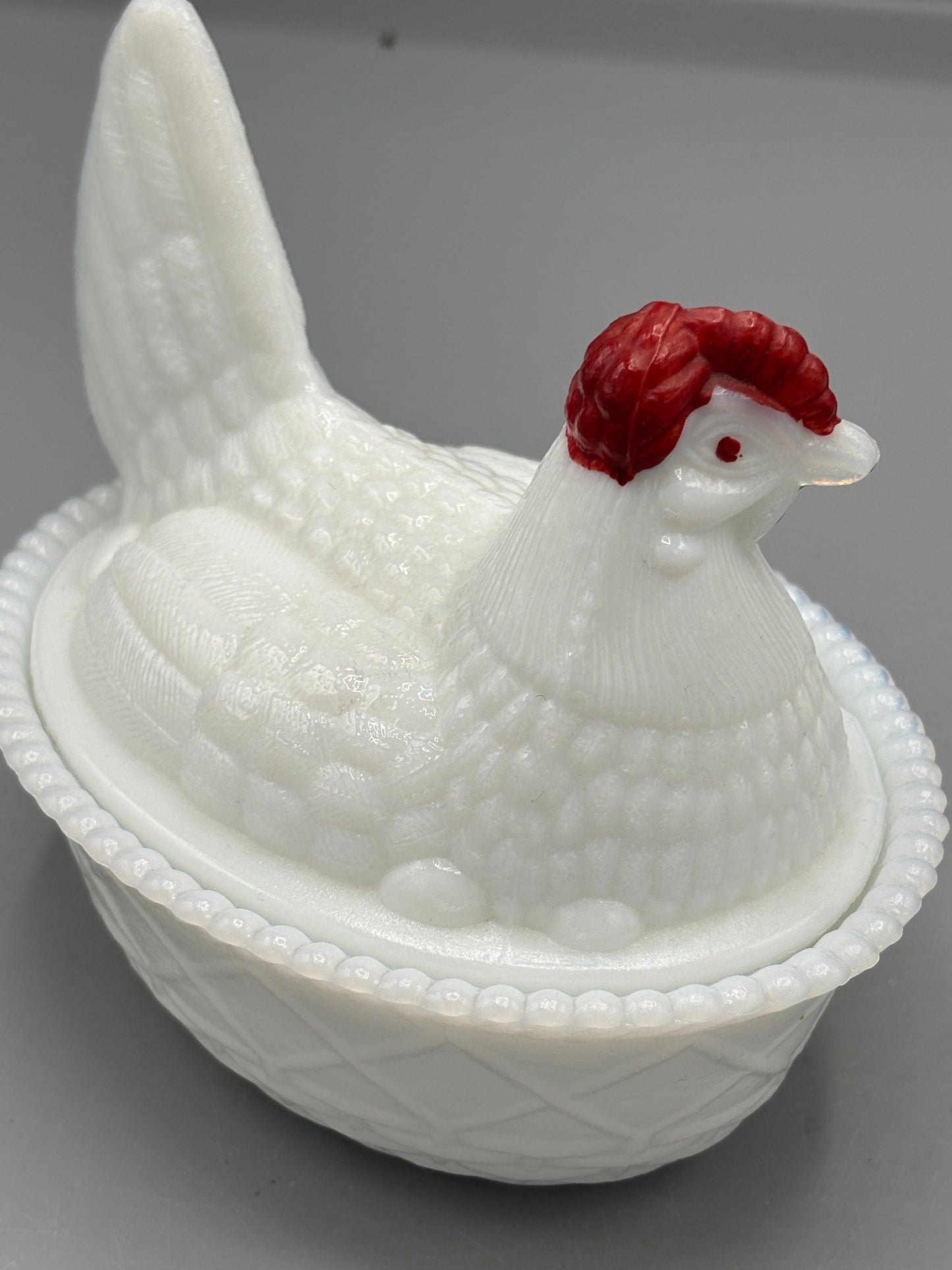 Vintage Westmoreland milk glass Hen on Nest