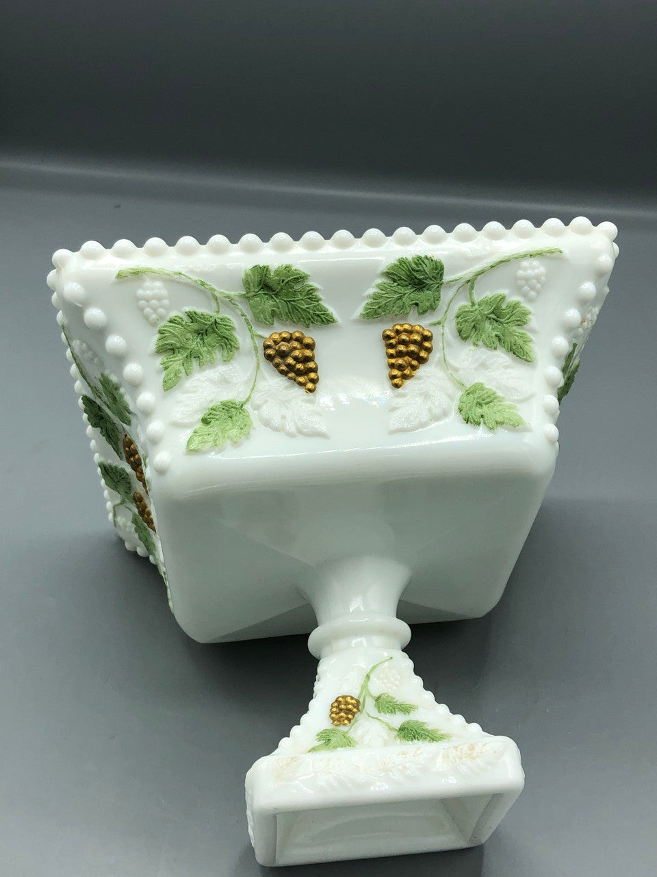 Westmoreland Beaded Painted Grape Milk Glass Dish
