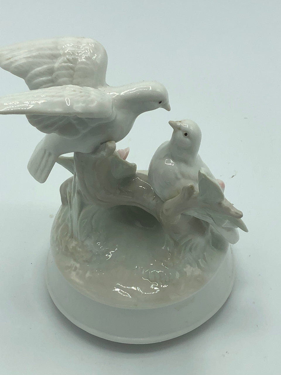 Vintage Arnait love birds music box