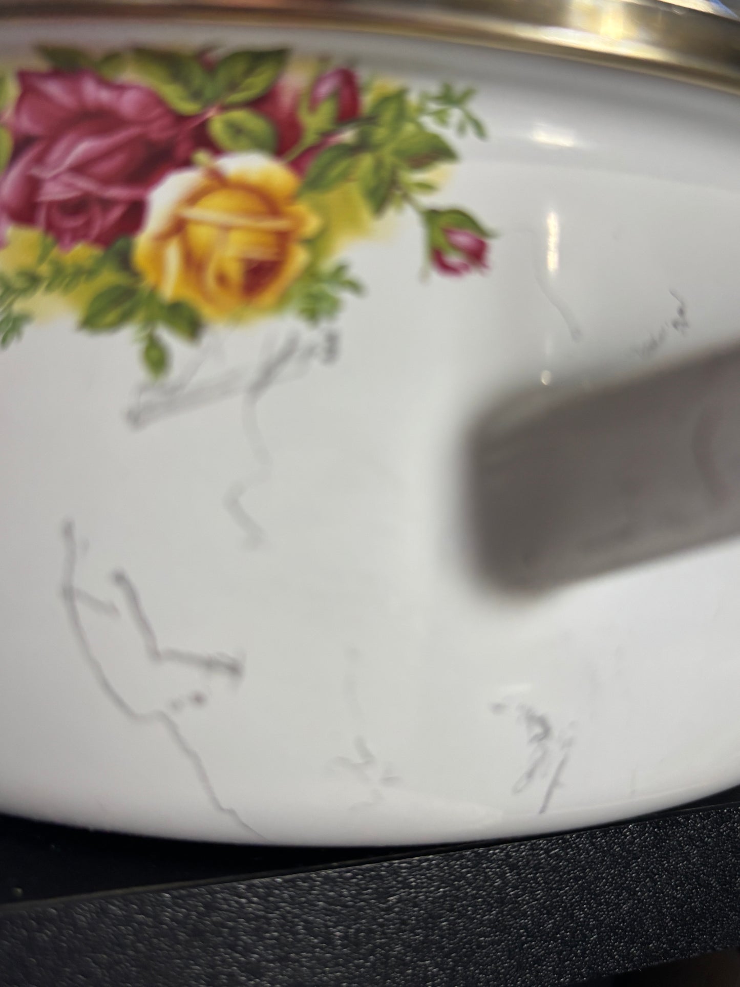 Royal Albert Old Country Rose casserole dish