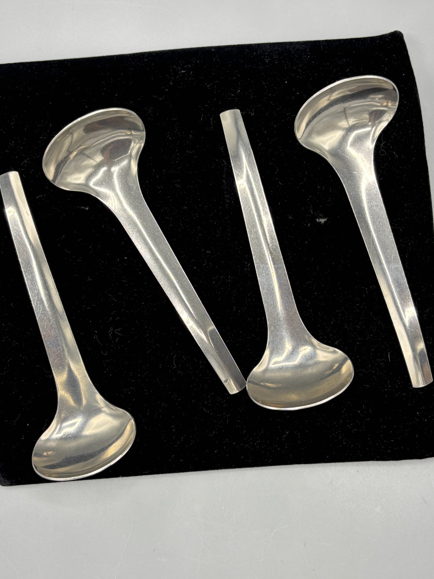 Set 4 Metal soup spoons