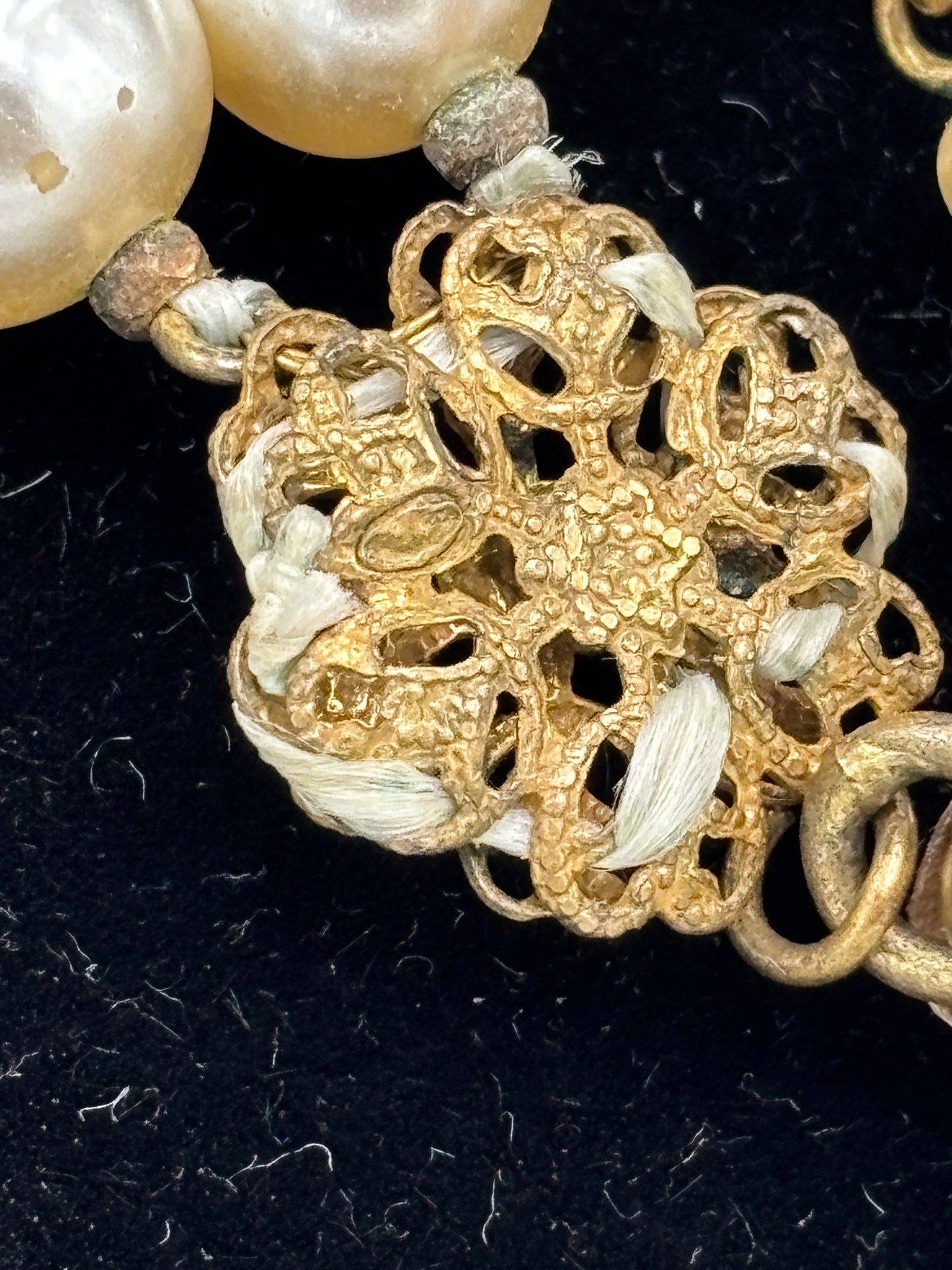 Double row gold tone Pearl choker