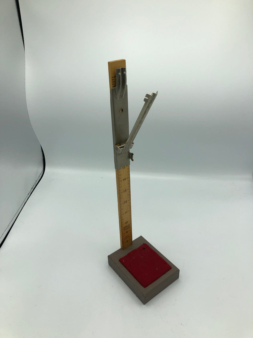 Pin It Skirt Marker